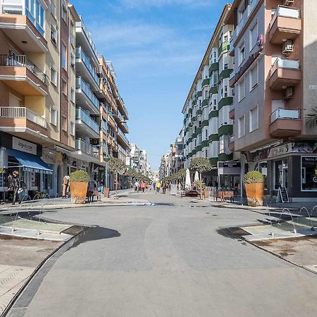 Апартаменты A&N Atico Downtown Торре-дель-Мар Экстерьер фото